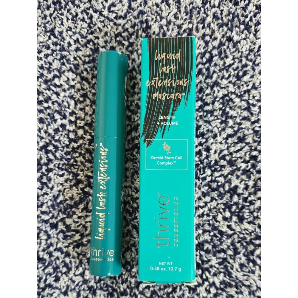 thrive causemetics Tubing Mascara- Black
